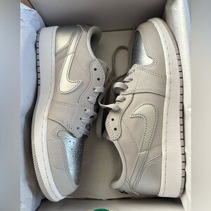 Silver Jordan 1 Low